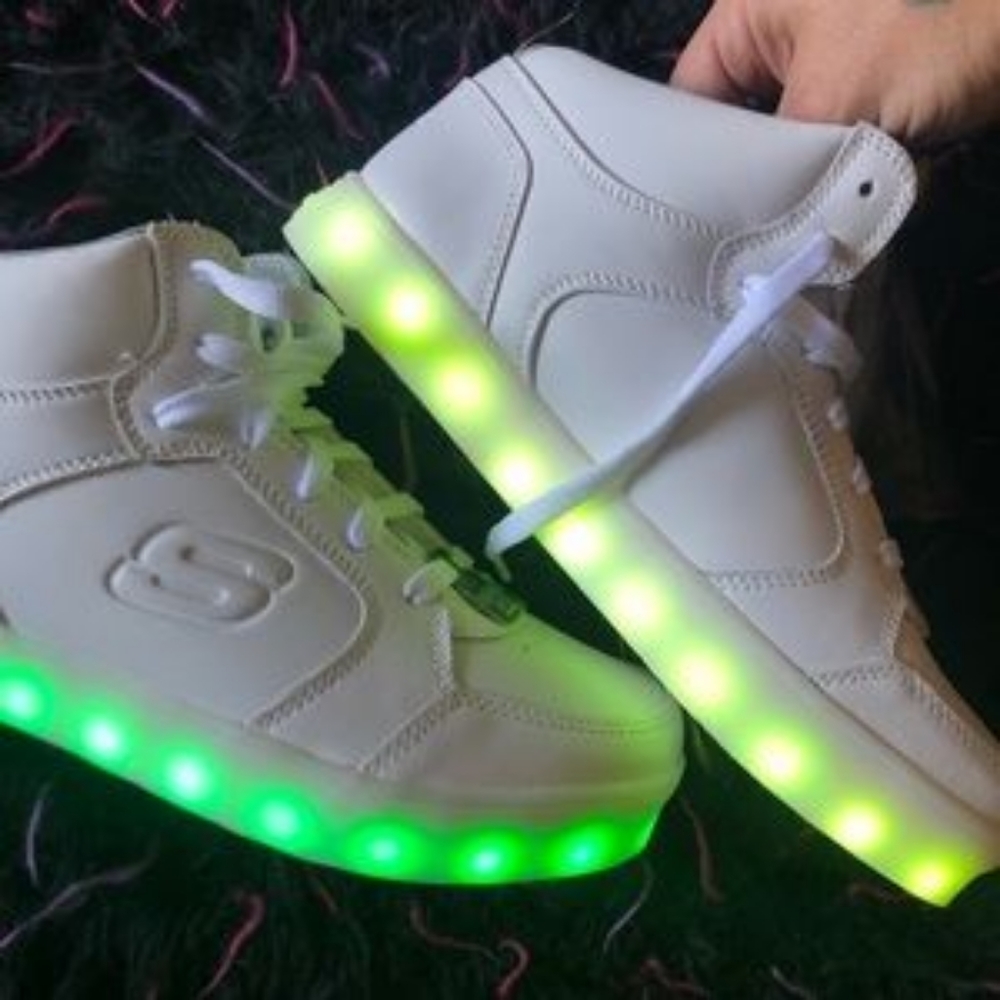 Skechers womans energy light up shoes size 7 - Picture 3 of 4